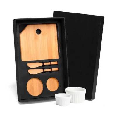 Kit para Petisco com Tábua, Espátulas e Ramekins 5 Peças Personalizado